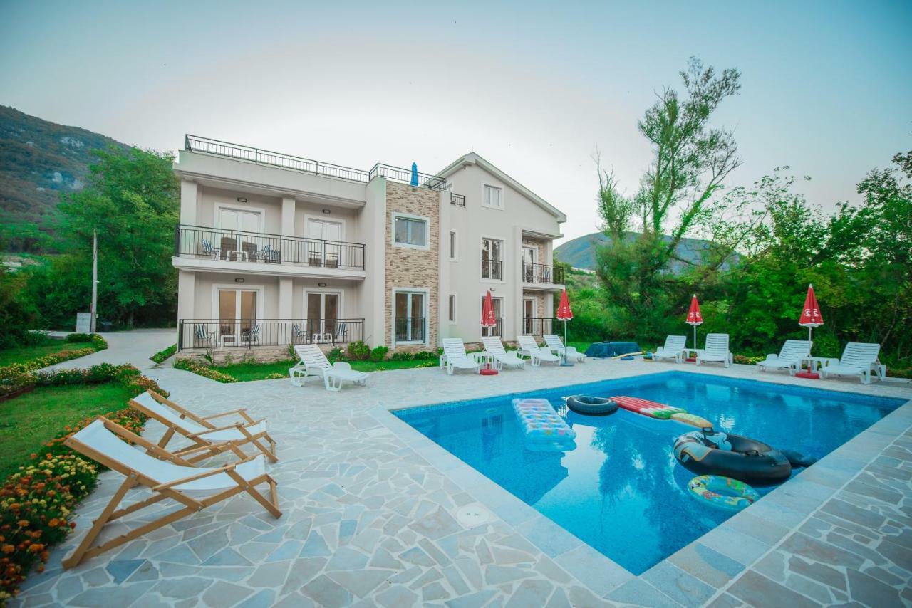 Apartment Vrutak Kotor Exterior foto